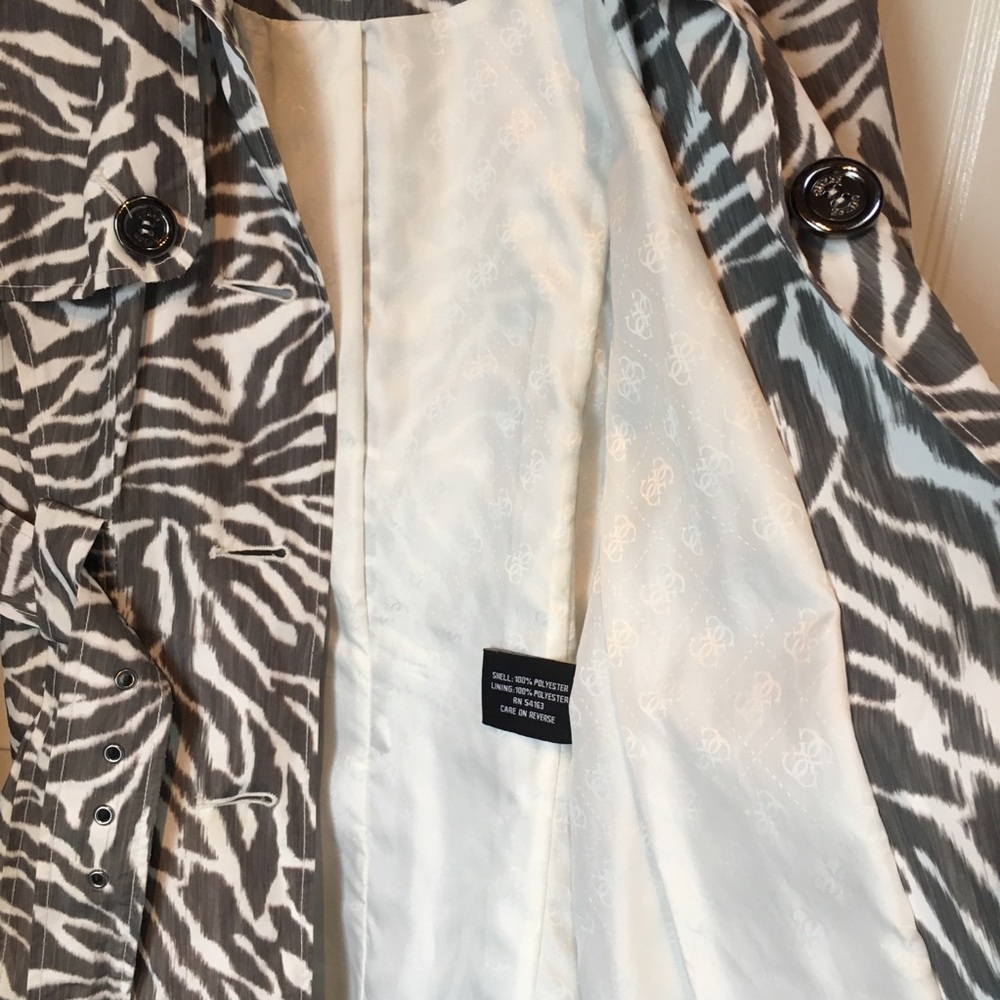 🎉HP🎉GUESS Women’s Zebra Print Trenchcoat 🧥👜 🦓 - Picture 13 of 16